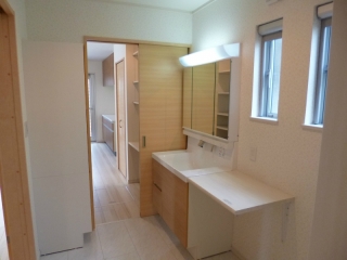 横浜市保土ヶ谷区仏向町