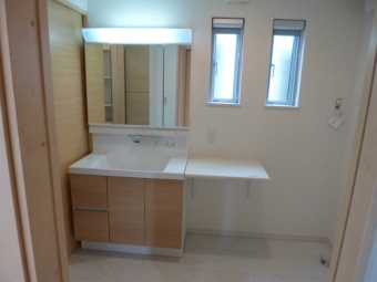 横浜市保土ヶ谷区仏向町